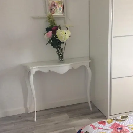 Main Street Apartment *